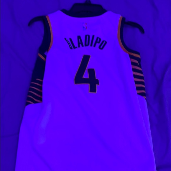 Worn a lot - Picture 2 of 3